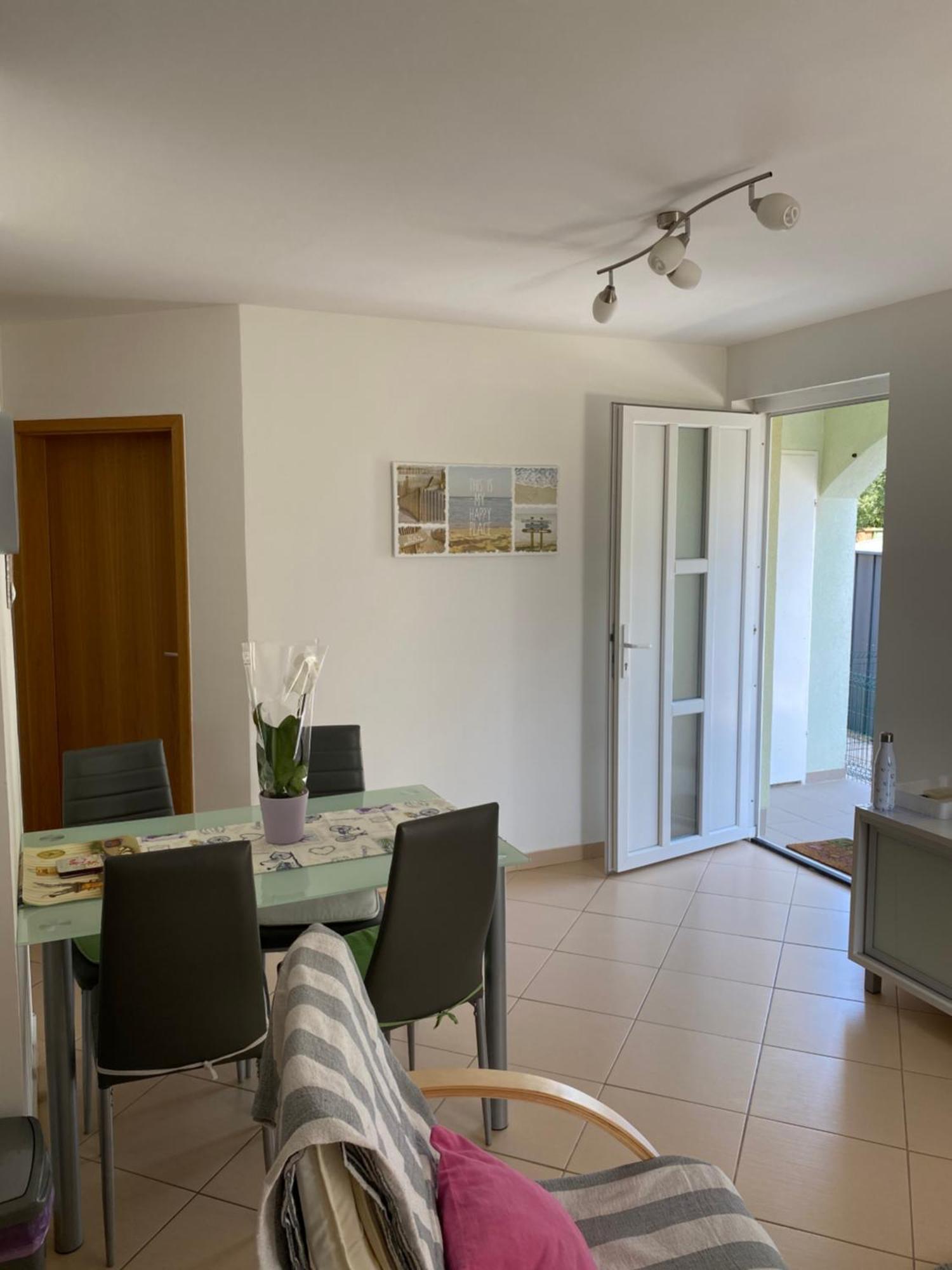 Apartman Igor Чижичи Экстерьер фото
