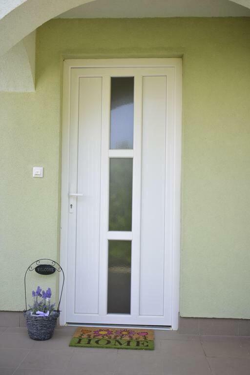 Apartman Igor Чижичи Экстерьер фото